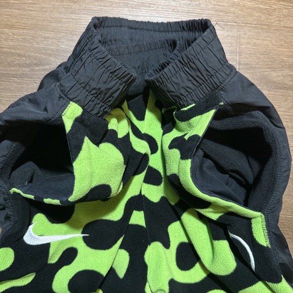 NIKE Pants Men's MEDIUM Black Green Polar Fleece Jogger NYC Parks CU1396-313 - Picture 6 of 13